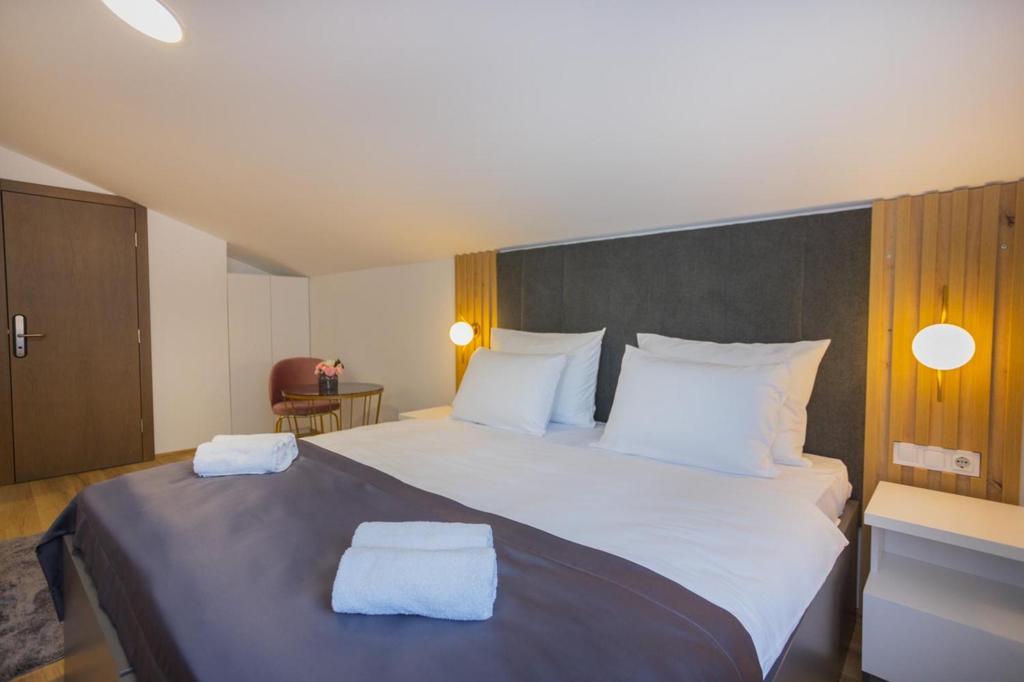 Apartamento Happy House Old Town Luxury SJJ Exterior foto