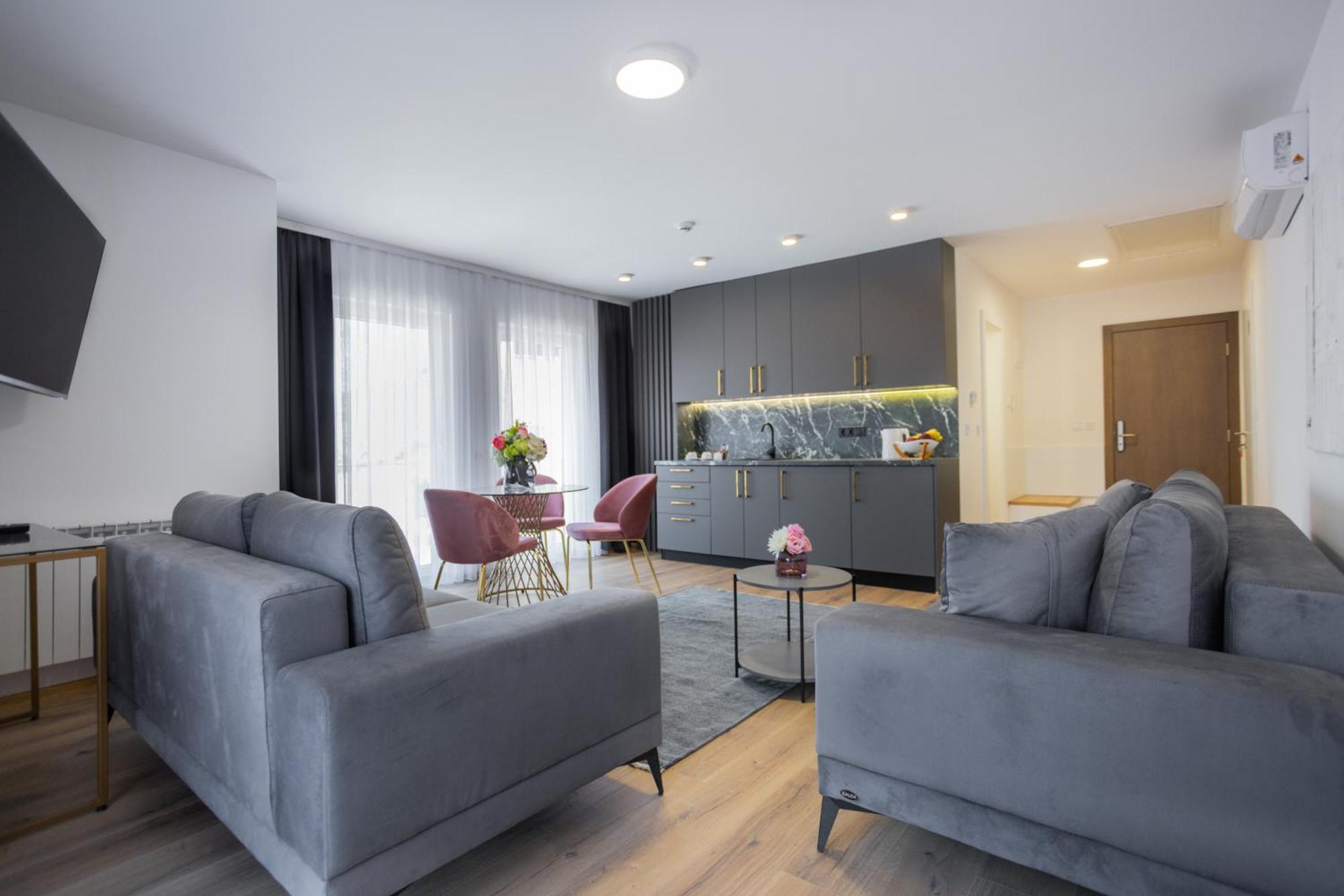 Apartamento Happy House Old Town Luxury SJJ Exterior foto